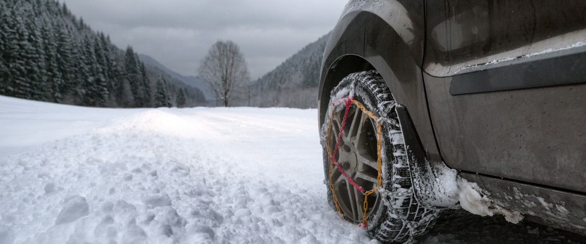 Does My Vehicle Need Snow Tires?